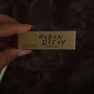 Urban Decay Vintage Lipstick